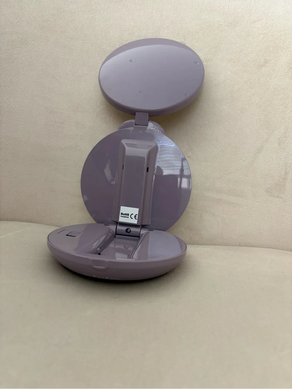 ZADRO Compact Folding Mirror in Light Purple